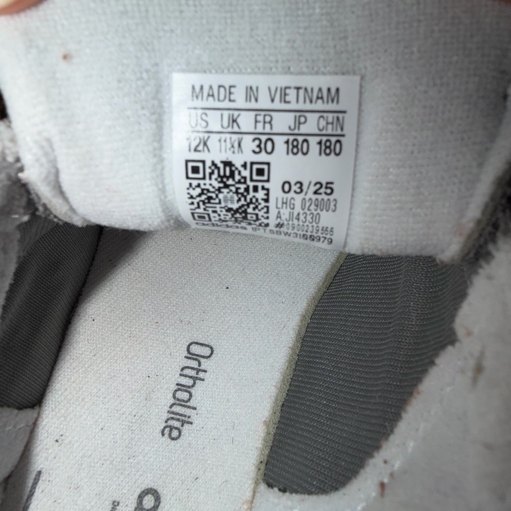 Adidas Kids Gray and White Campus Sneakers - Picture 4 of 6